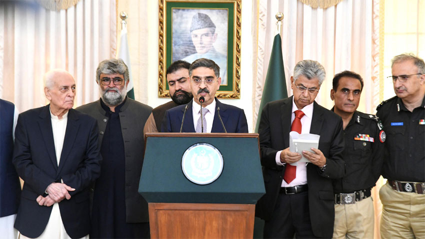 PM Kakar Reveals Alarming Scale of Daily Oil Smuggling